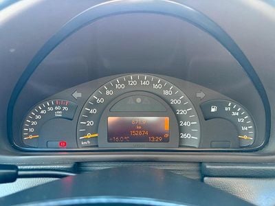 Gebraucht Mercedes C180 143 PS (105 kW) 2001 Grau Limousine