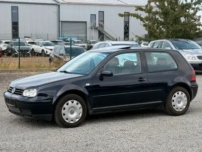 Gebraucht VW Golf IV Edition 105 PS (77 kW) 2001 Blau Limousine