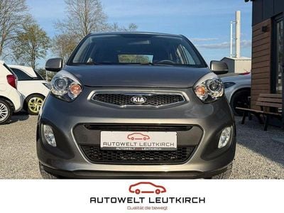 Second-hand Kia Picanto FIFA World Cup Edition 86 CP (63 kW) 2013 Argintiu Hatchback