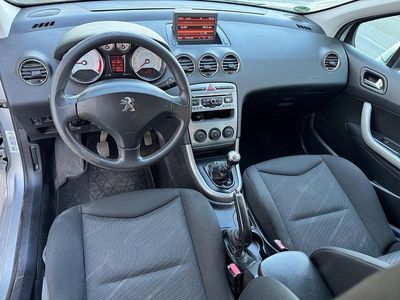 Gebraucht Peugeot 308 SW 2011 Silber Kombi