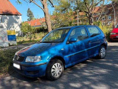 Usata VW Polo 60 CV (44 kW) 2001 Blu Utilitaria