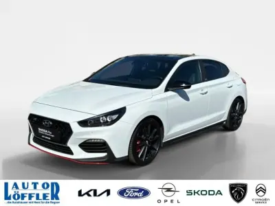 Używany Hyundai i30 N Performance 275 KM (202 kW) 2020 Biały Sedan/Limuzyna