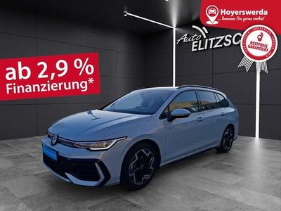 Gebraucht VW Golf VIII R-line 150 PS (110 kW) 2025 Crystal ice blue metallic Kombi