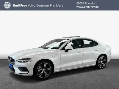Gebraucht Volvo S60 Inscription 392 PS (288 kW) 2022 Crystal whiteperleffekt 707 Limousine