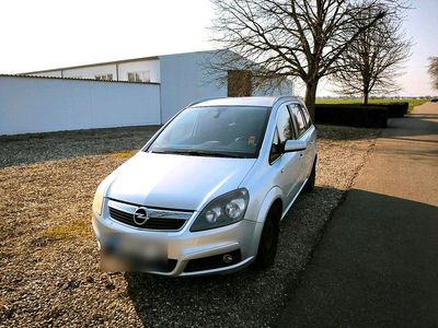 Gebraucht Opel Zafira 140 PS (102 kW) 2006 Silber Van / Kleinbus