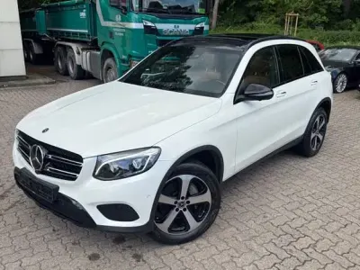 Gebraucht Mercedes GLC250 204 PS (150 kW) 2017 Weiß SUV