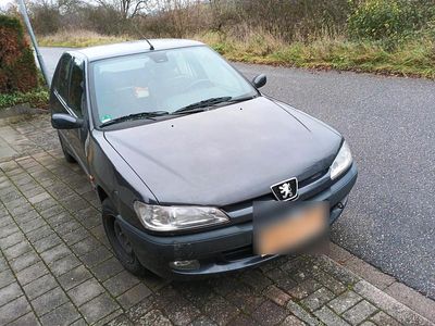 Peugeot 306