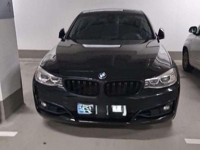 Schwarz Gebraucht 2014 BMW 325 Sport Line Limousine | 21.000 €