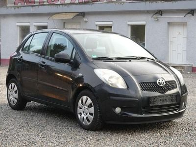 Schwarz Gebraucht 2007 Toyota Yaris Executive Limousine | 5.990 € (Fairer Preis)