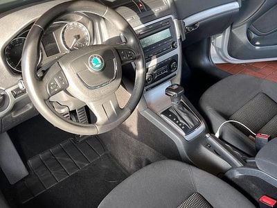 Gebraucht Skoda Octavia Scout 140 PS (102 kW) 2012 Silber Kombi