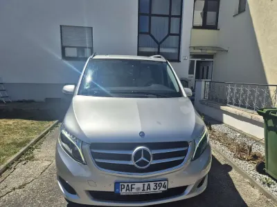 Gebraucht Mercedes V250 190 PS (139 kW) 2017 Grau Van / Kleinbus