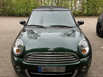 Gebraucht Mini Cooper D Cabriolet 111 PS (81 kW) 2011 Grün Cabrio