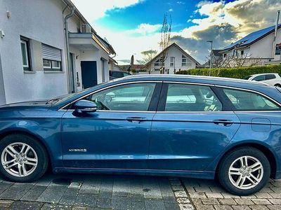 Usata Ford Mondeo Titanium 188 CV (138 kW) 2019 Blu Station wagon