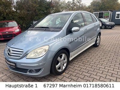 Mercedes B200