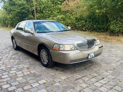 Gebraucht 2009 Lincoln Town Car Limousine | 8.999 €