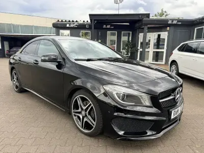 Gebraucht Mercedes CLA200 Sport 136 PS (100 kW) 2013 Schwarz Limousine