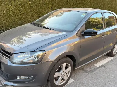 Gebraucht VW Polo Black Edition 86 PS (63 kW) 2014 Silber Limousine