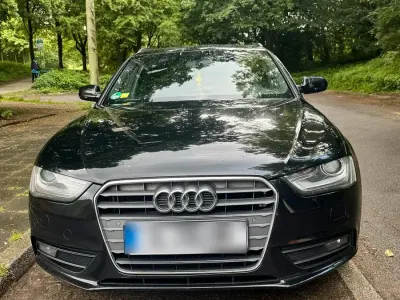 Gebraucht Audi A4 150 PS (110 kW) 2015 Schwarz Kombi