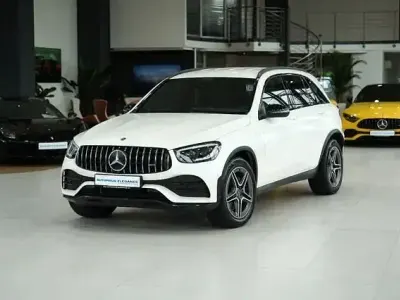Gebraucht Mercedes GLC43 AMG AMG 390 PS (286 kW) 2019 Diamantweiss  metalliclack SUV