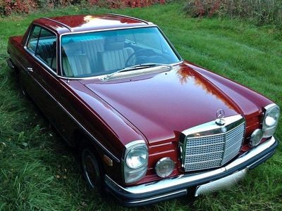 Second-hand Mercedes W114 131 CP (96 kW) 1971 Roșu Coupe
