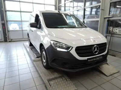 Gebraucht Mercedes Citan 108 75 PS (55 kW) 2024 Arktikweiß Van / Kleinbus