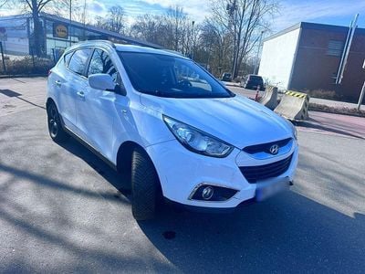 Second-hand Hyundai ix35 163 CP (119 kW) 2010 Alb SUV