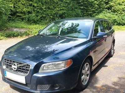 Gebraucht Volvo V70 109 PS (80 kW) 2010 Blau Kombi