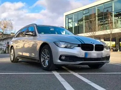 Gebraucht BMW 318 150 PS (110 kW) 2016 Grau Van