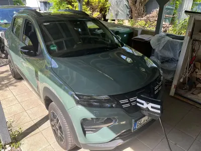 Gebraucht Dacia Spring Essentiel 33 kW (45 PS) 2022 Grün Kleinwagen