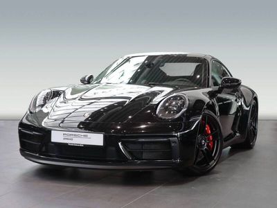 Porsche 911 Carrera 4 GTS