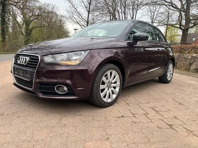 Brugt Audi A1 90 HK (66 kW) 2012 Lilla Hatchback
