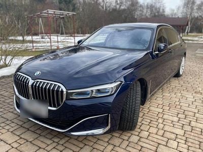 Second-hand BMW 740L Sport Line 340 CP (250 kW) 2020 Albastru Berlinǎ