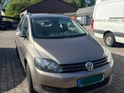 Gebraucht VW Golf Plus Cross Trendline 80 PS (58 kW) 2009 Beige Van / Kleinbus