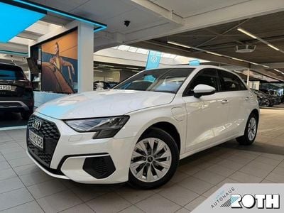 Gebraucht Audi A3 Ambiente 150 PS (110 kW) 2022 Weiss Limousine