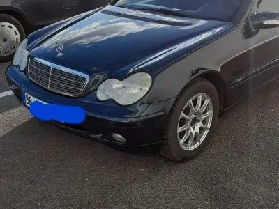 Brugt Mercedes C180 Classic 143 HK (105 kW) 2003 Blå Sedan