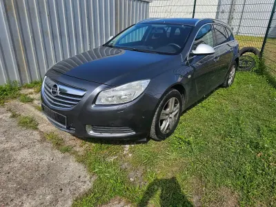 Gebraucht Opel Insignia 160 PS (117 kW) 2009 Andere farben Kombi