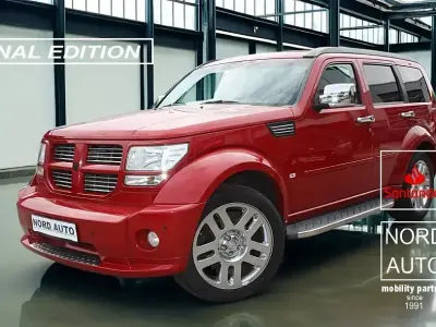 Gebraucht Dodge Nitro 260 PS (191 kW) 2013 Rot SUV