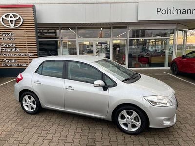 Silber Gebraucht 2012 Toyota Auris Edition Limousine | 9.730 € (Teuer)