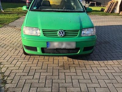 VW Polo