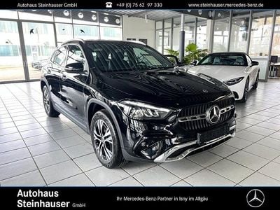 Gebraucht Mercedes GLA220 190 PS (139 kW) 2024 Lack kosmosschwarz SUV