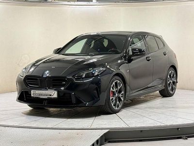 Gebraucht BMW M135 Performance 300 PS (220 kW) 2025 Schwarz Kleinwagen