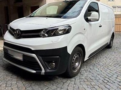 Gebraucht Toyota Proace 116 PS (85 kW) 2017 Weiß Van / Kleinbus