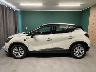 Second-hand Renault Captur Intens 158 CP (116 kW) 2021 Alb SUV