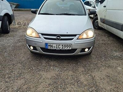 Silber Gebraucht 2006 Opel Corsa Limousine | 1.500 € (Fairer Preis)
