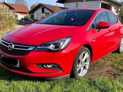 Gebraucht Opel Astra Dynamic 150 PS (110 kW) 2016 Rot Limousine