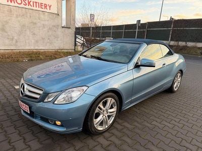 Gebraucht Mercedes E350 272 PS (200 kW) 2011 Blau Cabrio