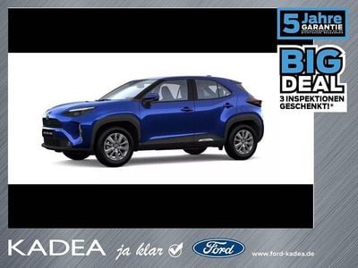 Neu Toyota Yaris Hybrid 131 PS (96 kW) 2025 Juniper blue Kleinwagen