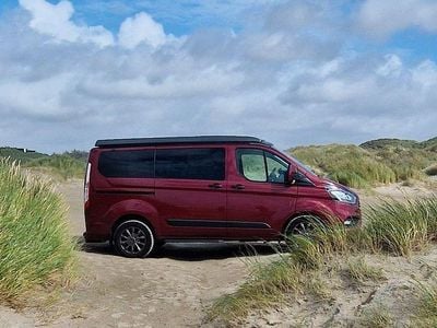 Rot Gebraucht 2021 Ford Transit Nugget Van / Kleinbus | 54.900 €