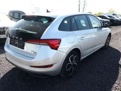 Gebraucht Skoda Scala Ambition 116 PS (85 kW) 2019 Brilliantsilber metallic brilliantsilber metallic Kleinwagen