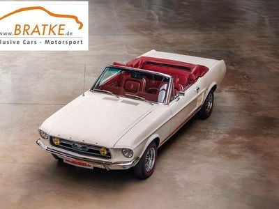 Gebraucht Ford V8 Convertible 201 PS (147 kW) 1967 Weiß Cabrio